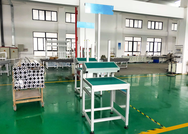 工業(yè)鋁型材工作臺定制，找設(shè)計注意的幾點