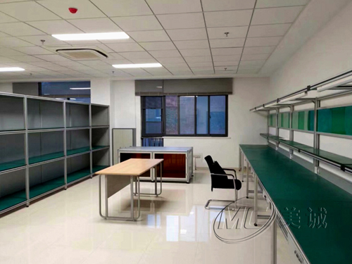 浙江鋁型材廠家生產(chǎn)的防靜電工作臺，和江蘇有什么不一樣？