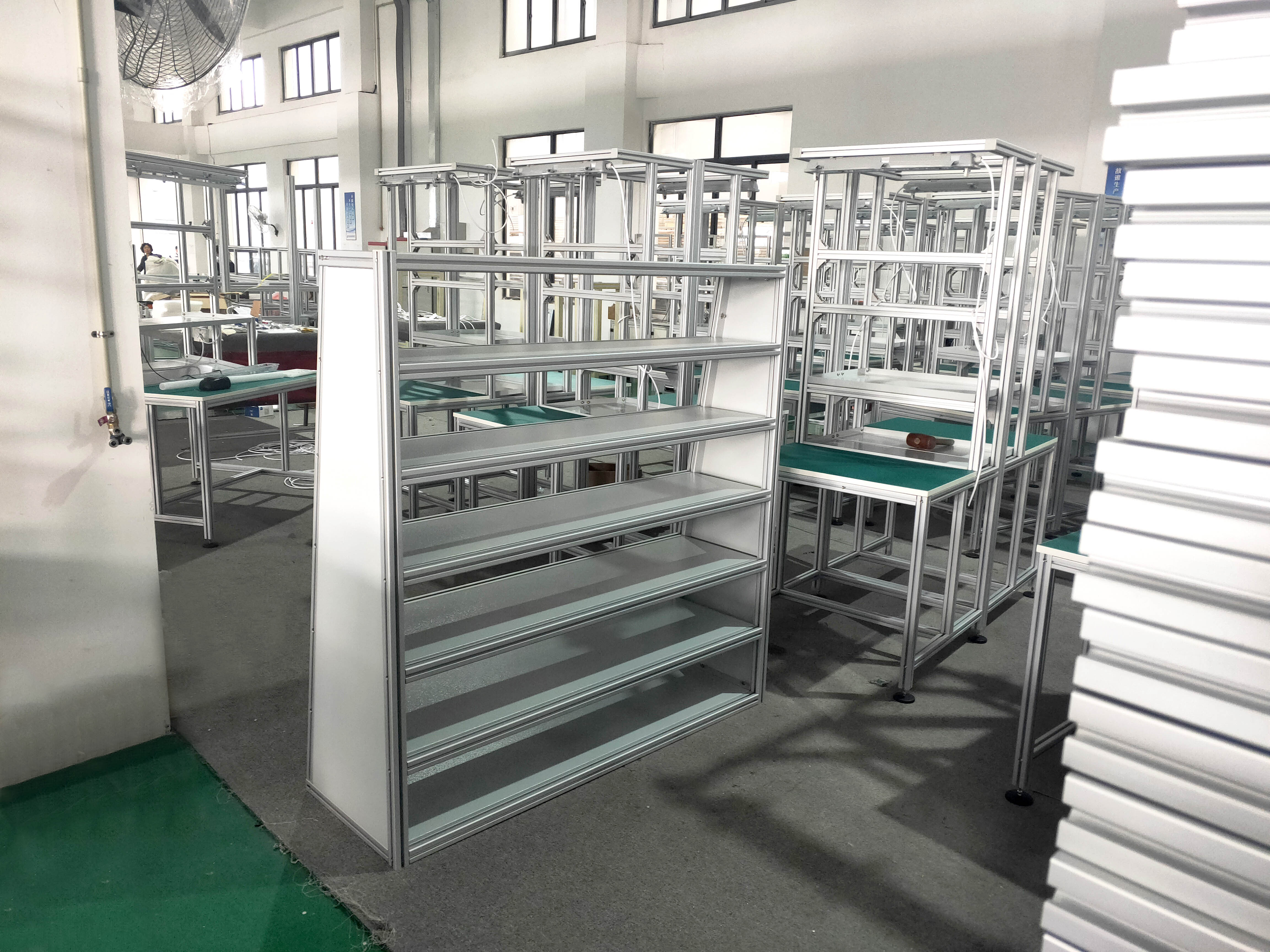 泰州鋁合金框架廠家，用8080型材搭建哪類框架？